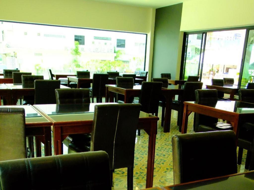 Chada Veranda Hotel Khon Kaen Esterno foto