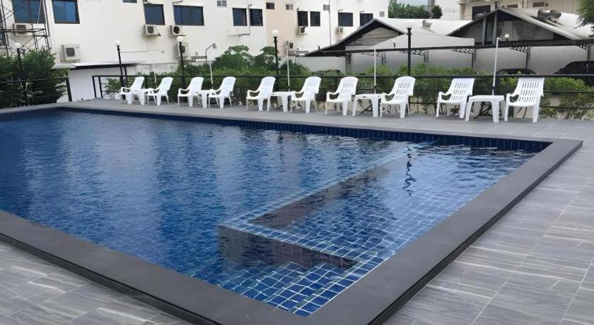 Chada Veranda Hotel Khon Kaen Esterno foto